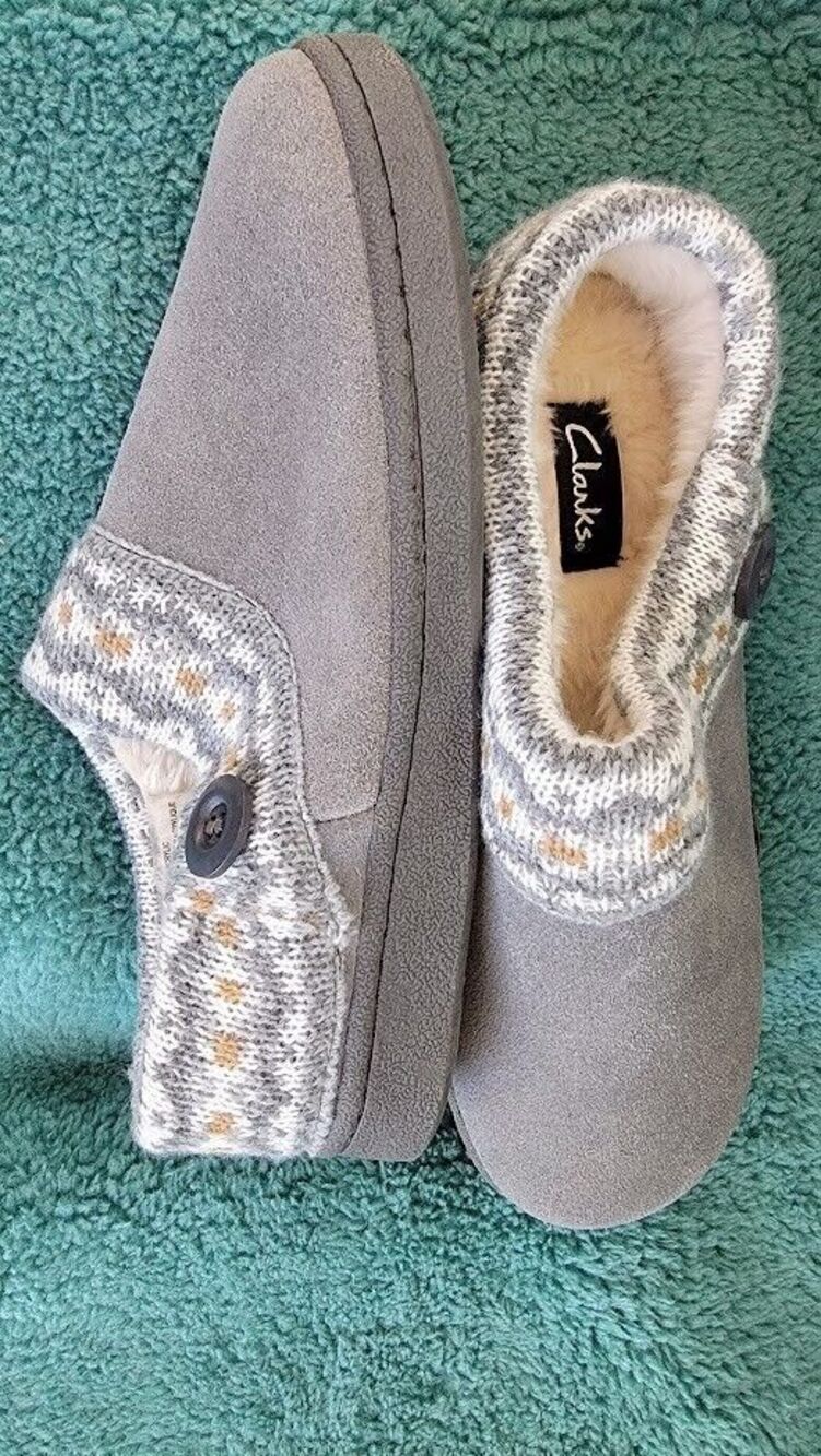 Clarks Women's Willowdean Gray Suede Sweater Clogs 11 New in Box